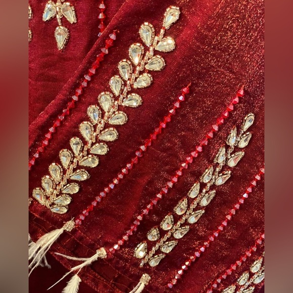 Red Dress - Picture 3 of 11